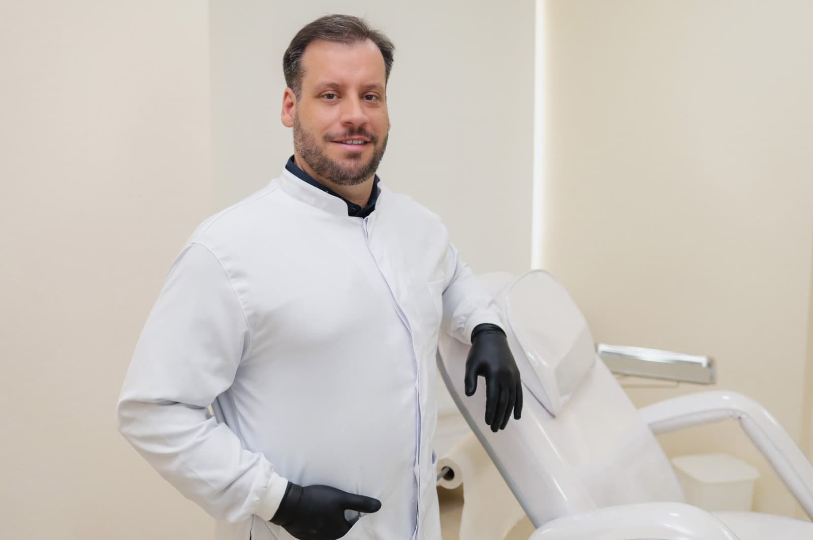 Dr. Daniel Assoni
